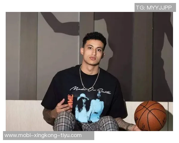 库兹马挺身而出全场表现出色末节独得10分助球队逆转胜利